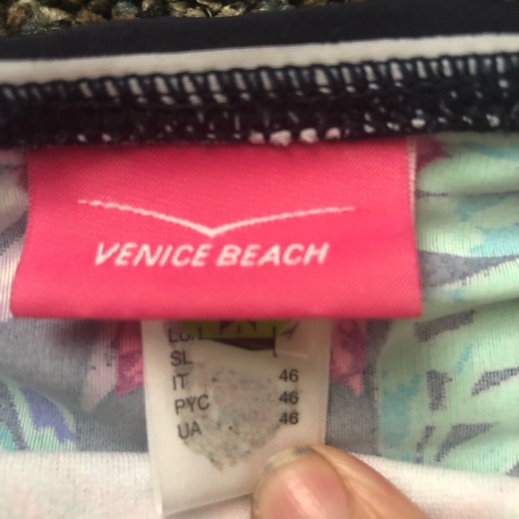 SUMMER SALE 🌴Bikini by Venice Beach - Picture 2 of 3